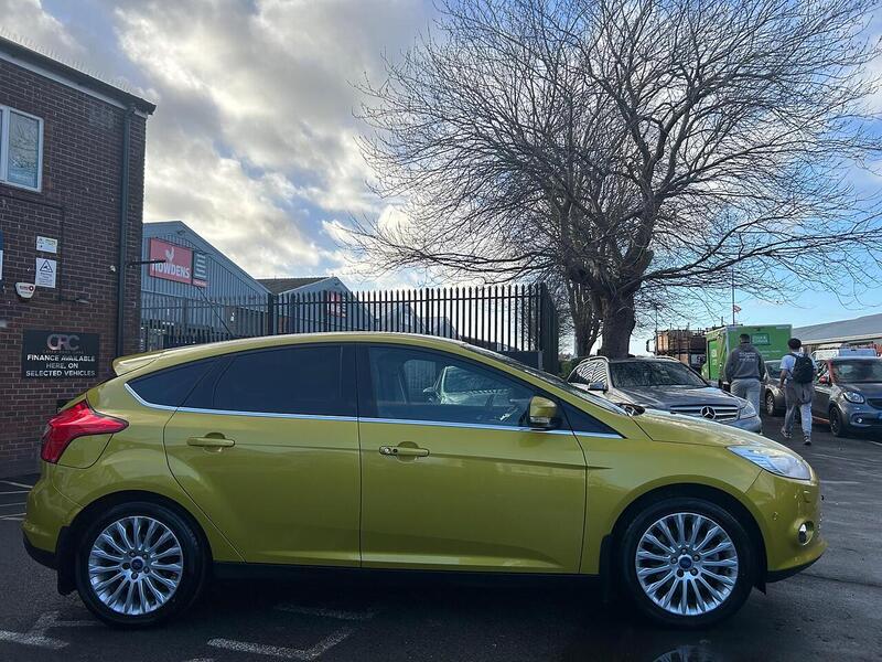 Used Ford Focus 2011 for sale - 77007772: Photo 12