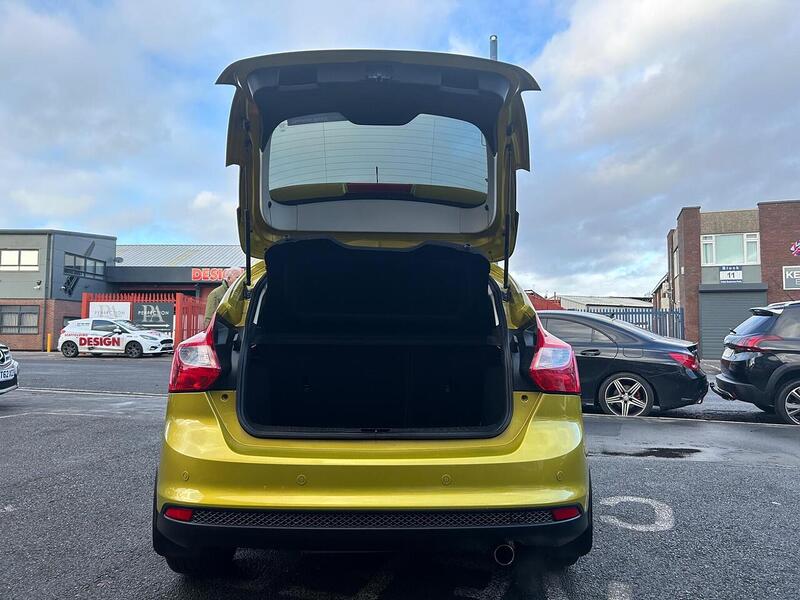 Used Ford Focus 2011 for sale - 77007772: Photo 30