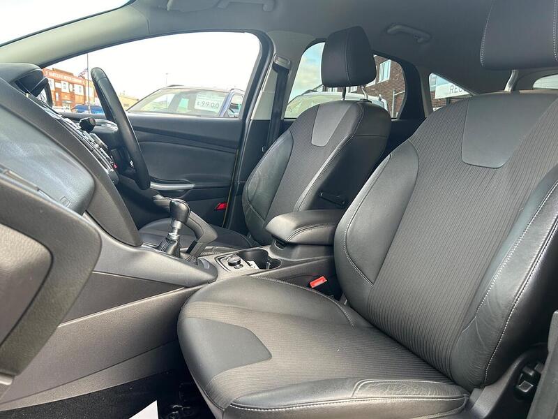 Used Ford Focus 2011 for sale - 77007772: Photo 33