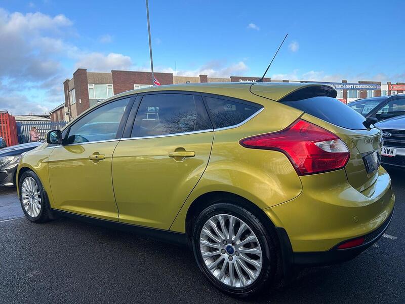 Used Ford Focus 2011 for sale - 77007772: Photo 4