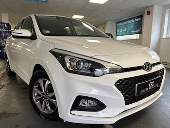 Used Hyundai i20 2018 for sale - 77250834: Photo