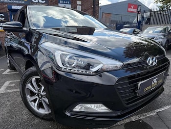 Used Hyundai i20 2018 for sale - 75802556: Photo