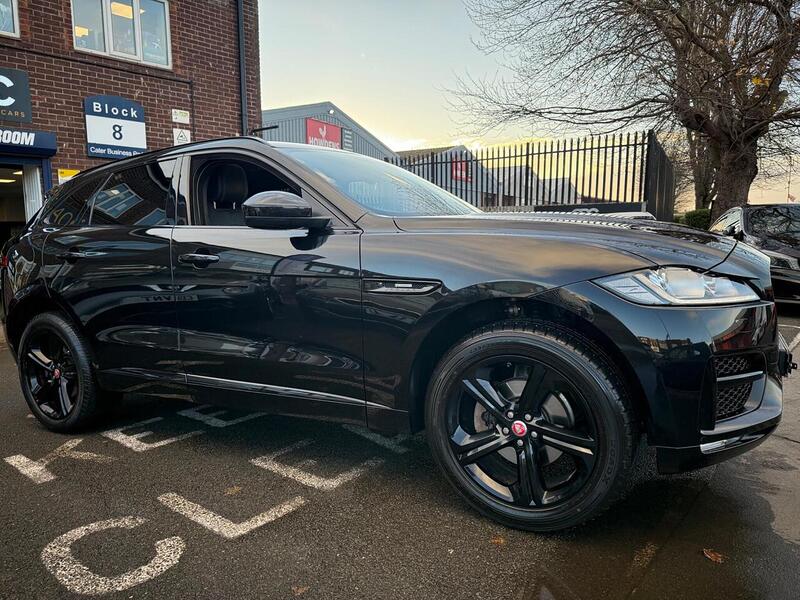 Used Jaguar F-Pace 2018 for sale - 76821264: Photo 15