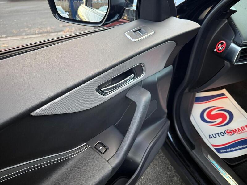 Used Jaguar F-Pace 2018 for sale - 76821264: Photo 39