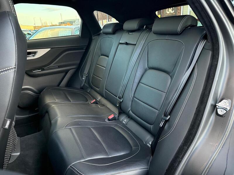 Used Jaguar F-Pace 2018 for sale - 76821264: Photo 41