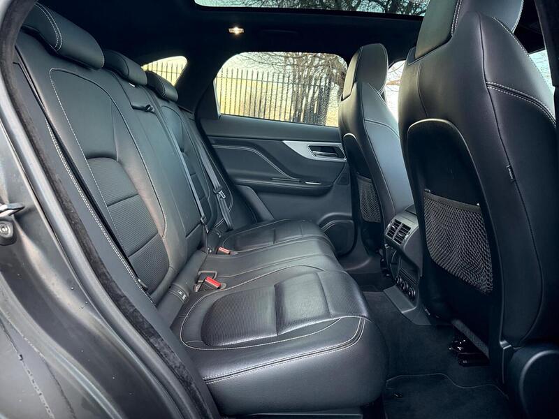 Used Jaguar F-Pace 2018 for sale - 76821264: Photo 48