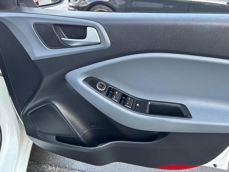 Used Hyundai i20 2016 for sale - 77118189: Photo 25