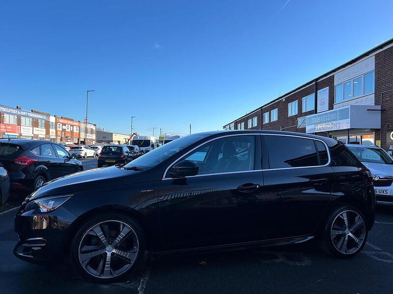 Used Peugeot 308 2015 for sale - 76605230: Photo 10