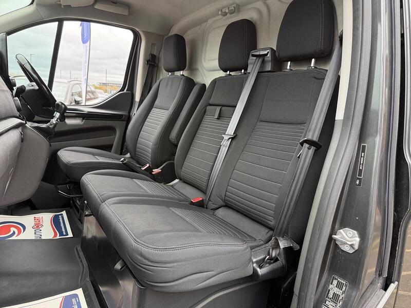 Used Ford Transit Custom 2019 for sale - 77998377: Photo 32