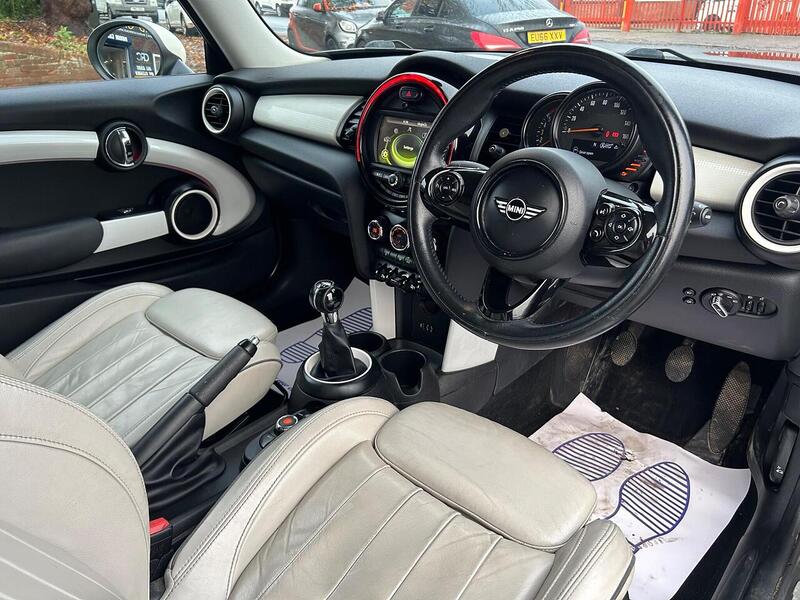 Used MINI Hatch 2015 for sale - 76578141: Photo 16