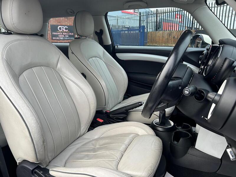 Used MINI Hatch 2015 for sale - 76578141: Photo 17