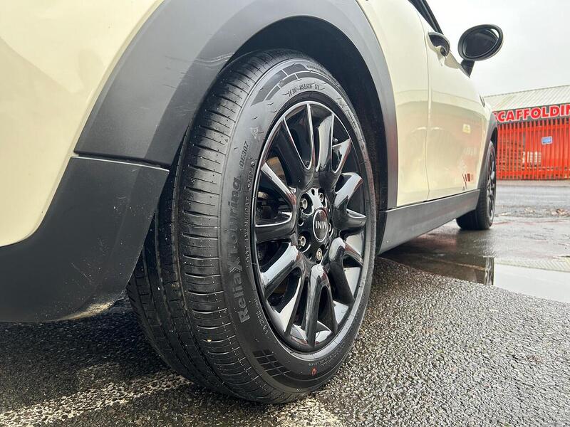 Used MINI Hatch 2015 for sale - 76578141: Photo 24