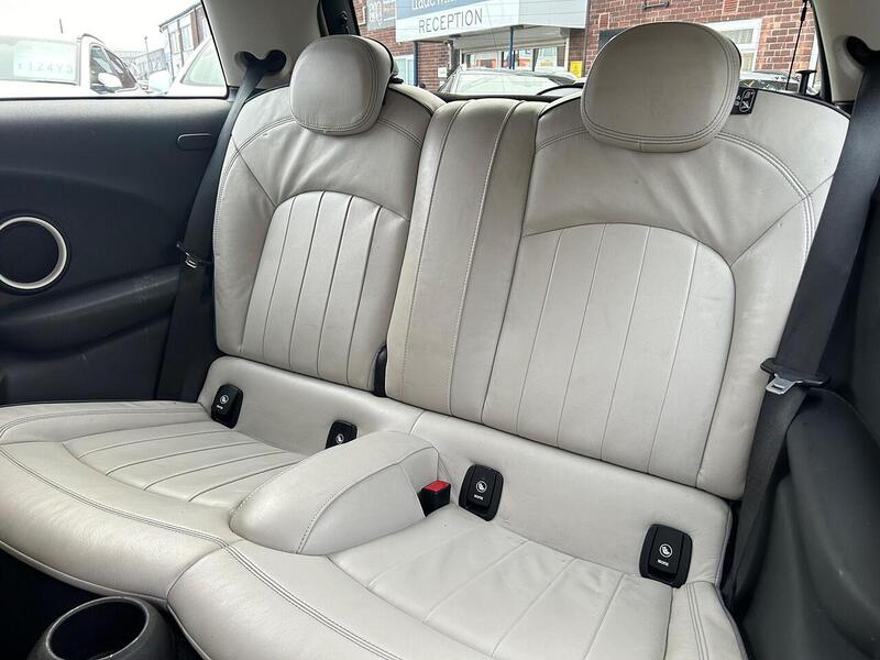 Used MINI Hatch 2015 for sale - 76578141: Photo 28