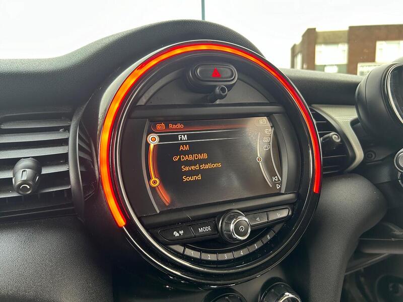 Used MINI Hatch 2015 for sale - 76578141: Photo 31