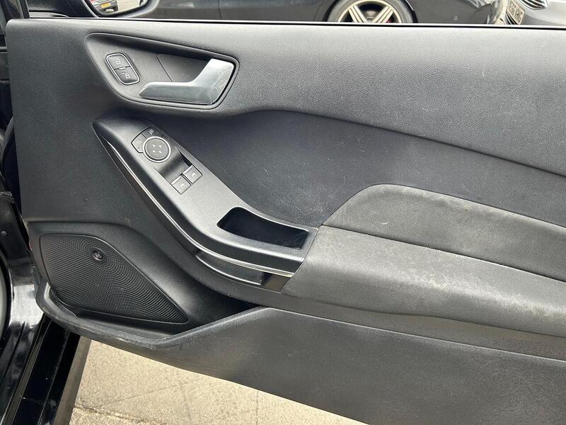 Used Ford Fiesta 2017 for sale - 77720603: Photo 26