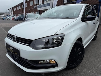 Used Volkswagen Polo 2015 for sale - 78765574: Photo