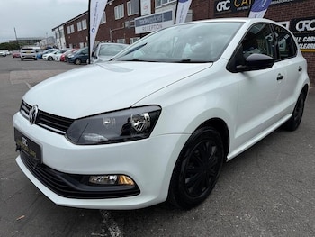 Used Volkswagen Polo 2015 for sale - 78765574: Photo
