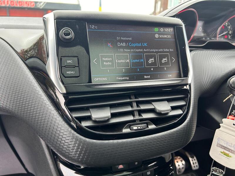 Used Peugeot 2008 2017 for sale - 76263812: Photo 34