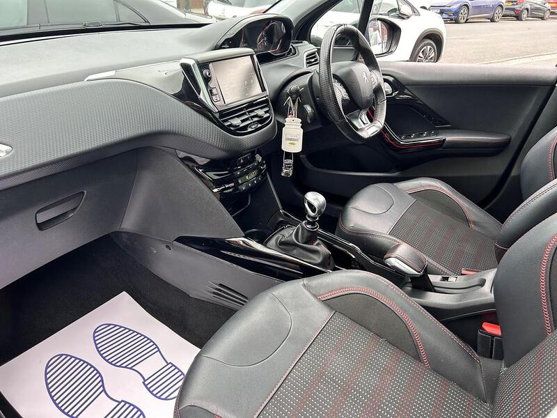 Used Peugeot 2008 2017 for sale - 76263812: Photo 37