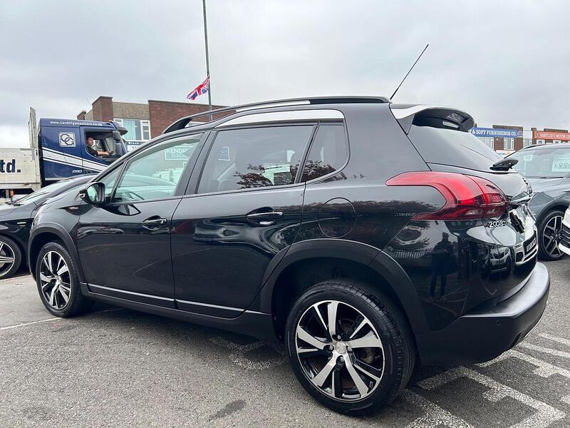 Used Peugeot 2008 2017 for sale - 76263812: Photo 7