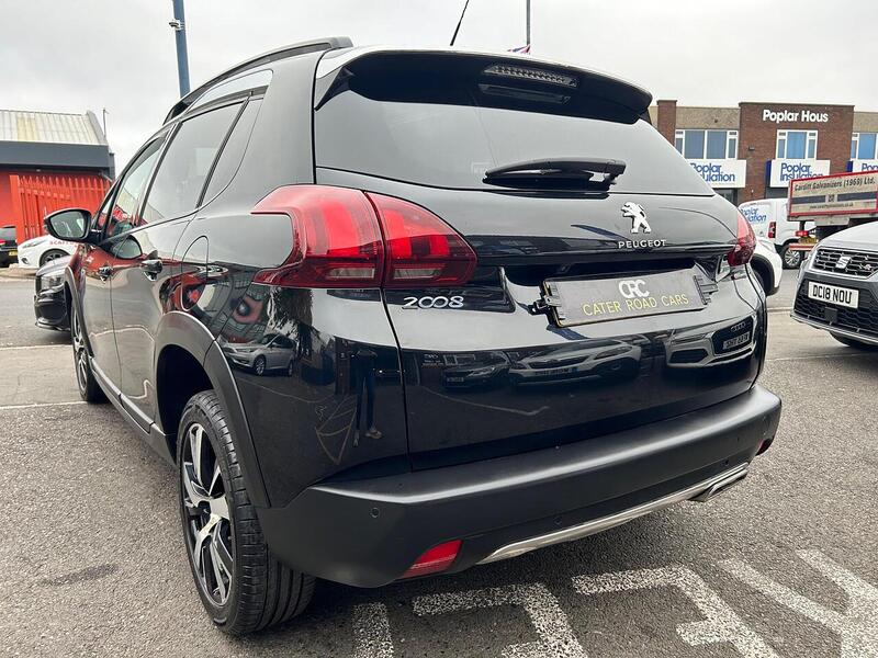 Used Peugeot 2008 2017 for sale - 76263812: Photo 8