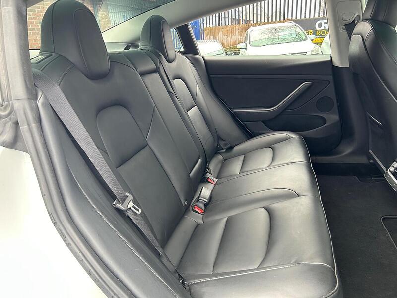 Used Tesla Model 3 2021 for sale - 76946808: Photo 20
