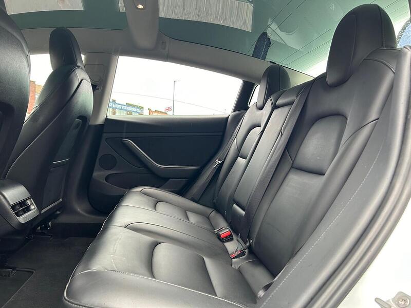 Used Tesla Model 3 2021 for sale - 76946808: Photo 21