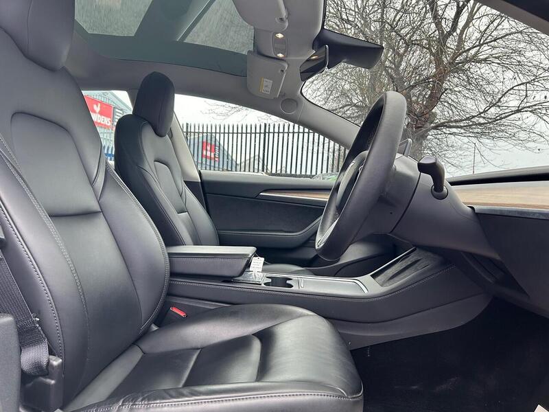 Used Tesla Model 3 2021 for sale - 76946808: Photo 31