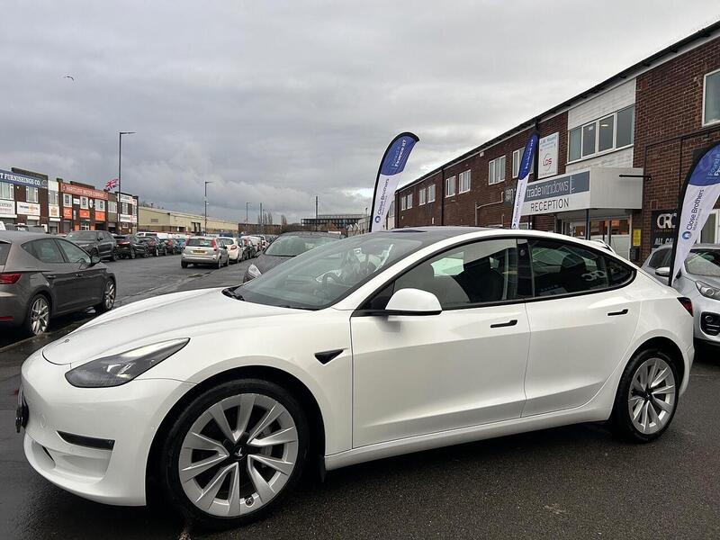 Used Tesla Model 3 2021 for sale - 76946808: Photo 8