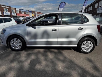 Used Volkswagen Polo 2016 for sale - 78488472: Photo