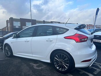 Used Ford Focus 2017 for sale - 77622058: Photo