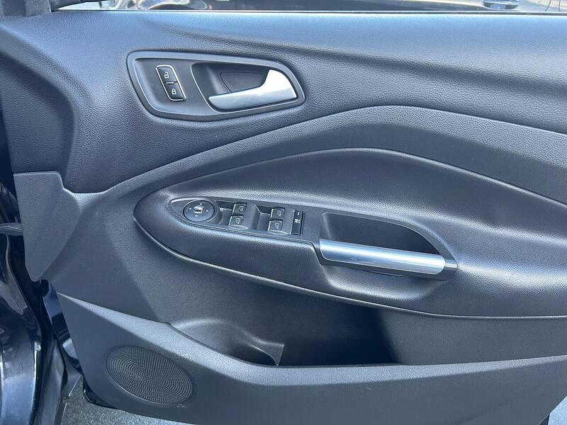 Used Ford Kuga 2013 for sale - 77118184: Photo 28