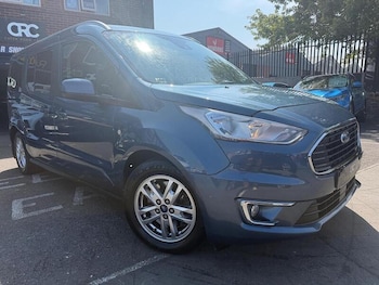 Used Ford Grand Tourneo Connect 2019 for sale - 79359348: Photo