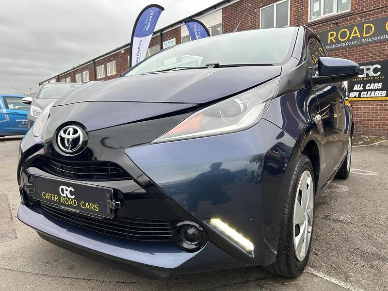 Used Toyota AYGO 2014 for sale - 76464451: Photo 14