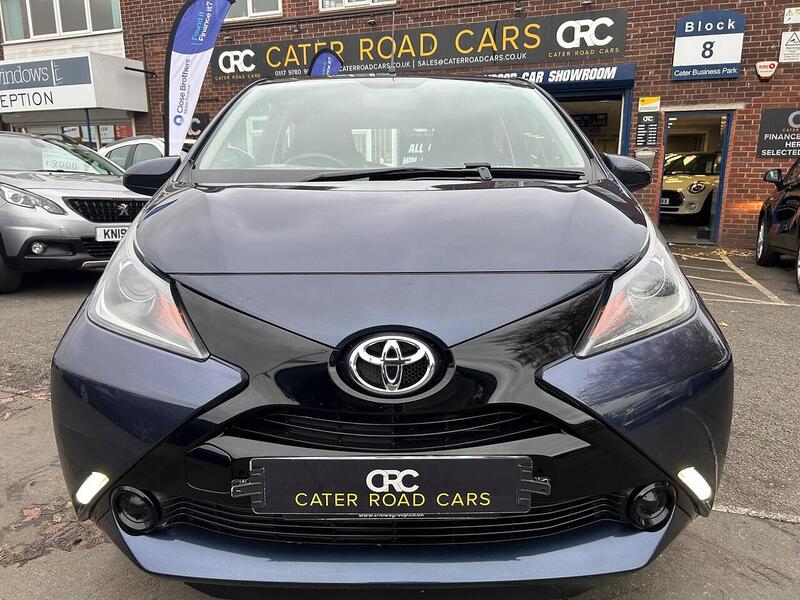 Used Toyota AYGO 2014 for sale - 76464451: Photo 2