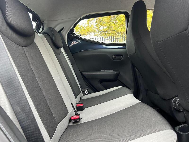 Used Toyota AYGO 2014 for sale - 76464451: Photo 20