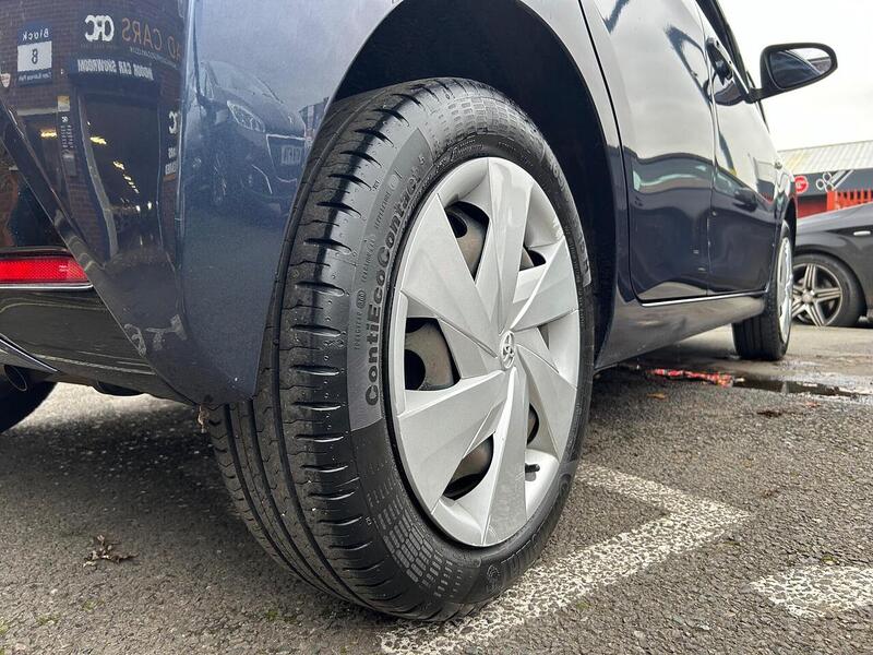 Used Toyota AYGO 2014 for sale - 76464451: Photo 23