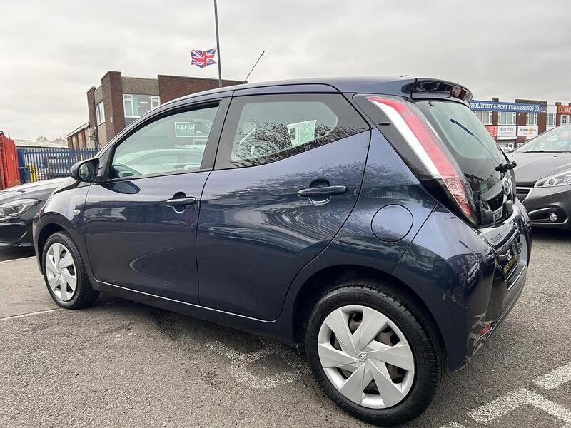 Used Toyota AYGO 2014 for sale - 76464451: Photo 7