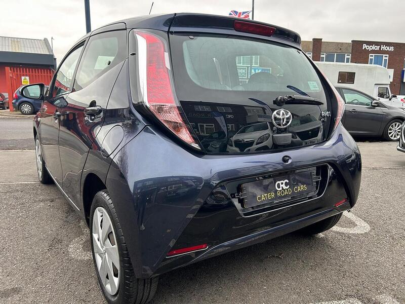Used Toyota AYGO 2014 for sale - 76464451: Photo 8