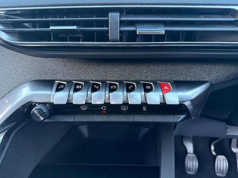 Used Peugeot 3008 2018 for sale - 77223007: Photo 26