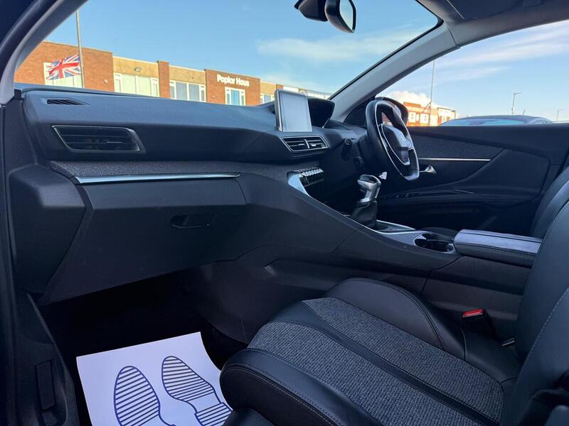 Used Peugeot 3008 2018 for sale - 77223007: Photo 28