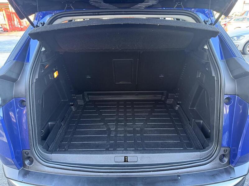 Used Peugeot 3008 2018 for sale - 77223007: Photo 34