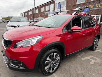 Used Peugeot 2008 2016 for sale - 77990171: Photo
