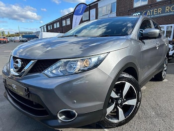 Used Nissan Qashqai 2015 for sale - 76040059: Photo