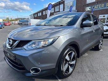 Used Nissan Qashqai 2015 for sale - 76040059: Photo