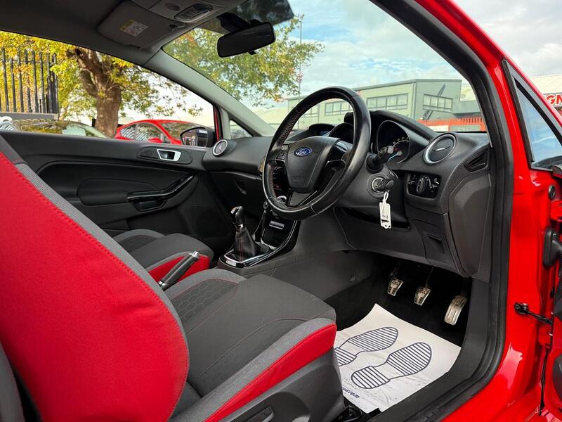 Used Ford Fiesta 2016 for sale - 76352991: Photo 17