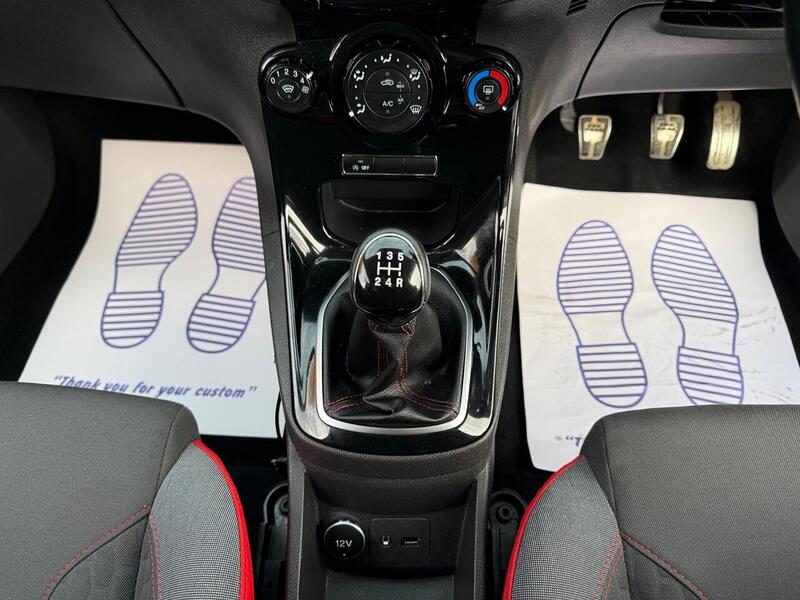 Used Ford Fiesta 2016 for sale - 76352991: Photo 26