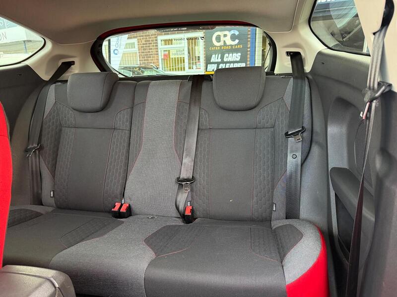 Used Ford Fiesta 2016 for sale - 76352991: Photo 32