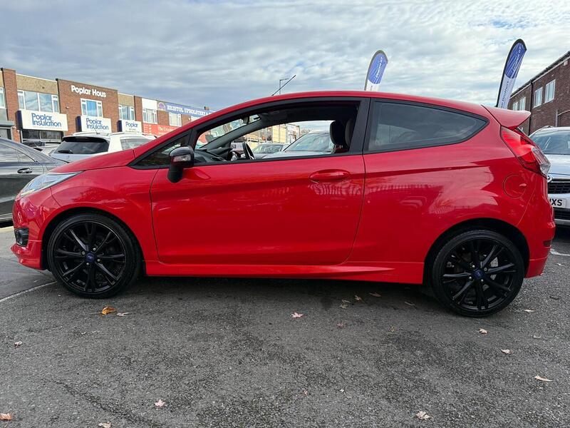 Used Ford Fiesta 2016 for sale - 76352991: Photo 6