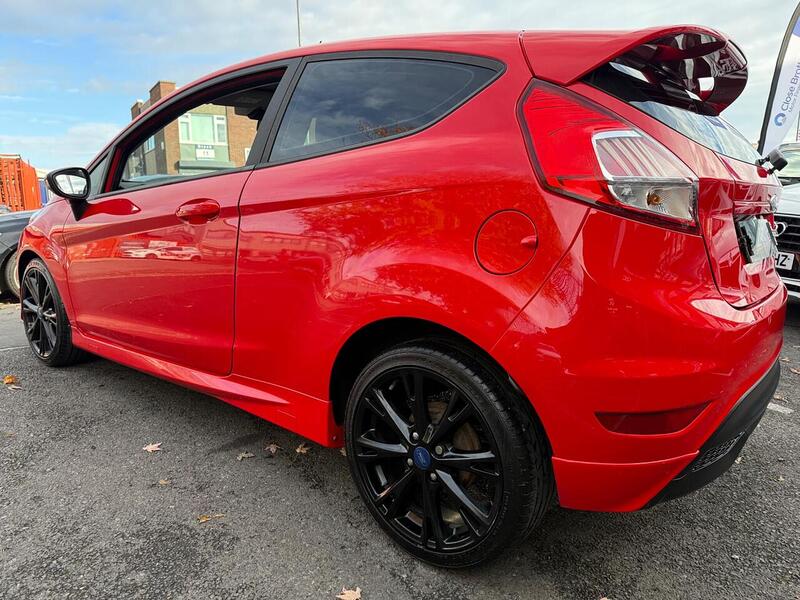 Used Ford Fiesta 2016 for sale - 76352991: Photo 8